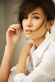 青岛美女叶璇吃瓜视频曝光,网络热议不断