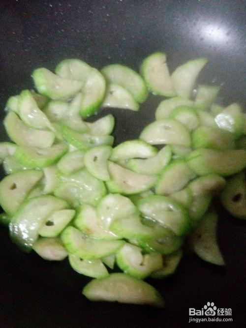 土瓜怎么做菜吃最好呢视频,家常土瓜菜式制作指南