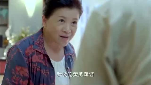 可爱的小孙女吃瓜视频,小孙女吃瓜视频萌态十足